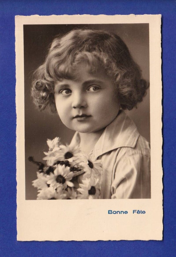 ENFANT - Portrait de jeune fille - Bonne Fête