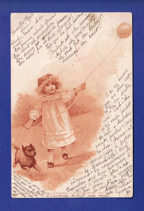 ENFANT - Jeune fille - Ballon - Chien - 1898 // pli //