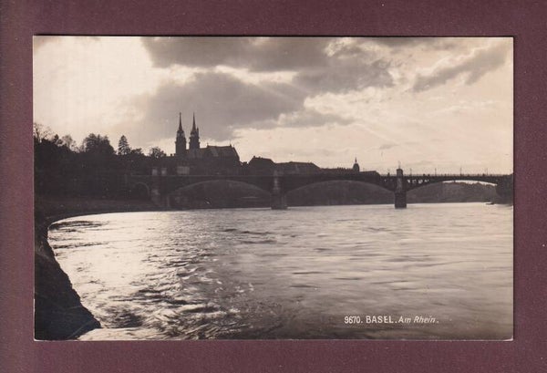 BASEL - Am Rhein