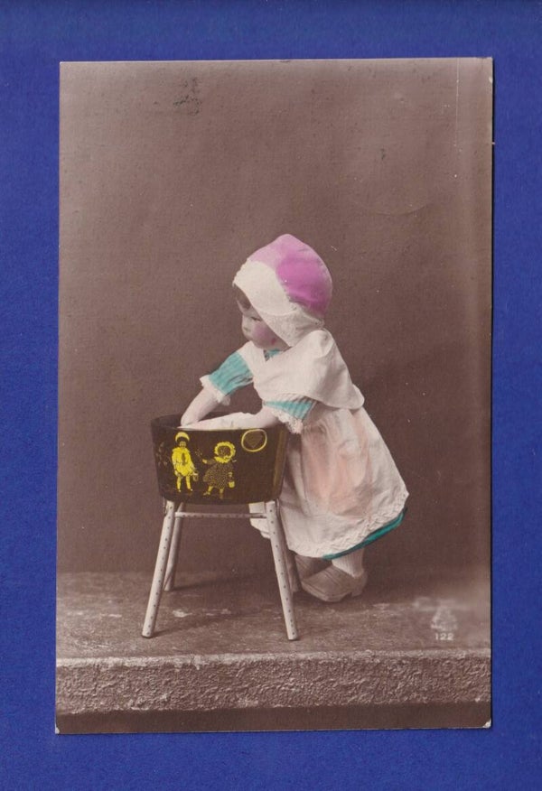 ENFANT - Poupée