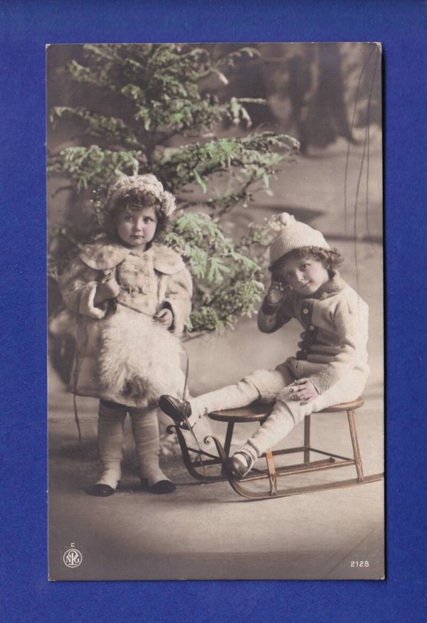 ENFANT - Sapin et luge