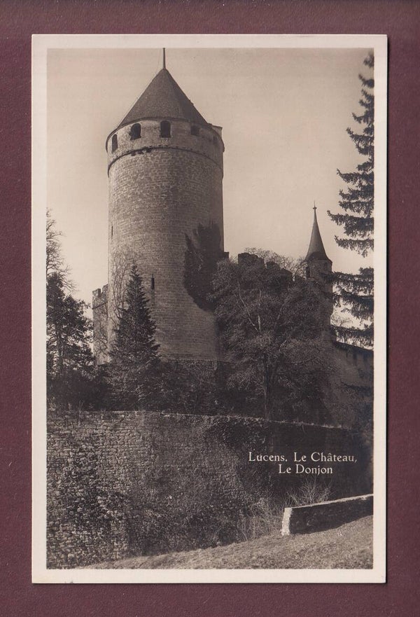 LUCENS - Le Château - Donjon