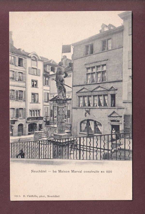 NEUCHÂTEL - Maison Marval - Pharmacie