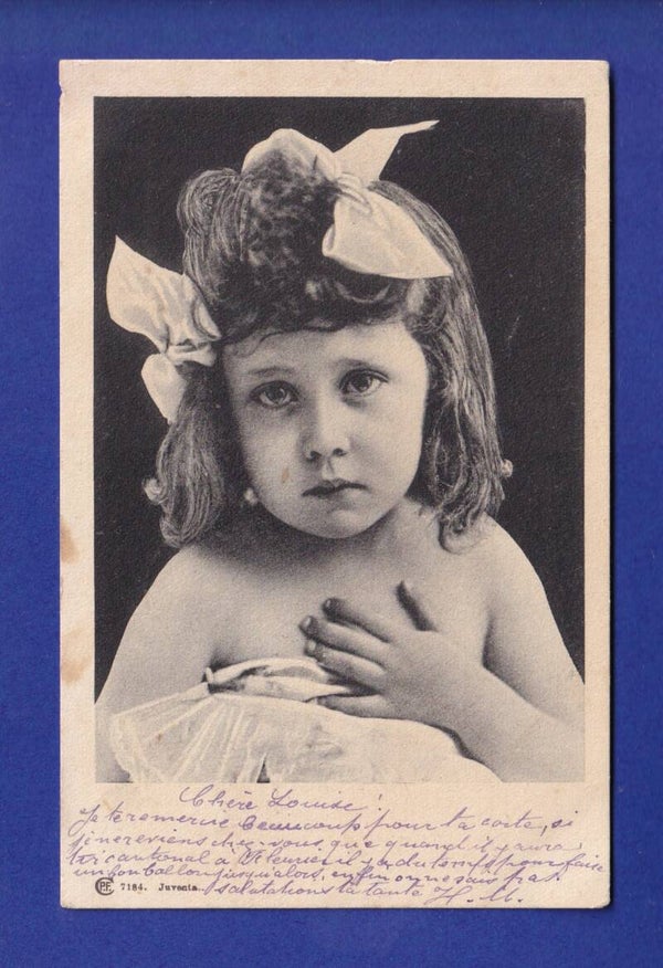 ENFANT - Portrait de jeune fille