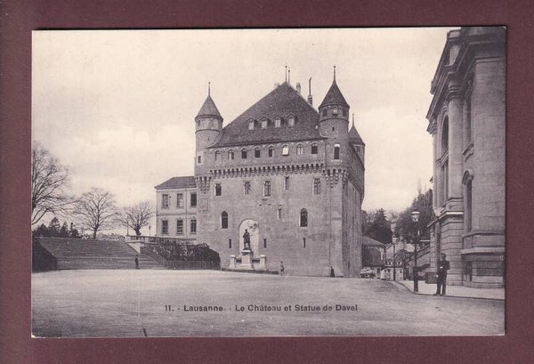 LAUSANNE - Château et Statue Davel