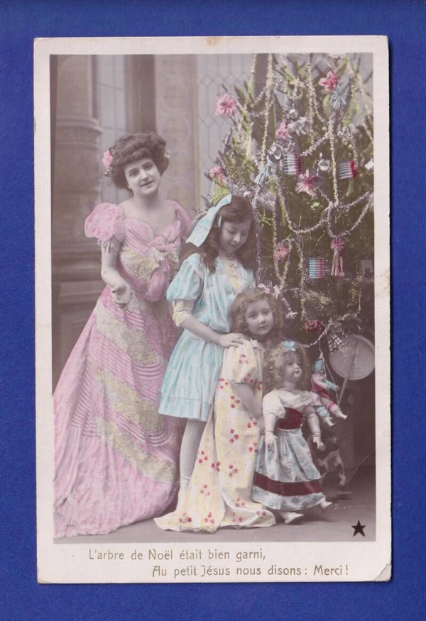 ENFANT - Poupée - Arbre de Noël