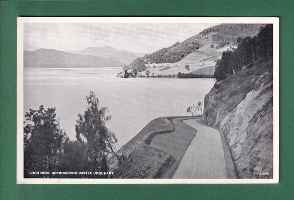 LOCH NESS - Approaching Castle Urquhart