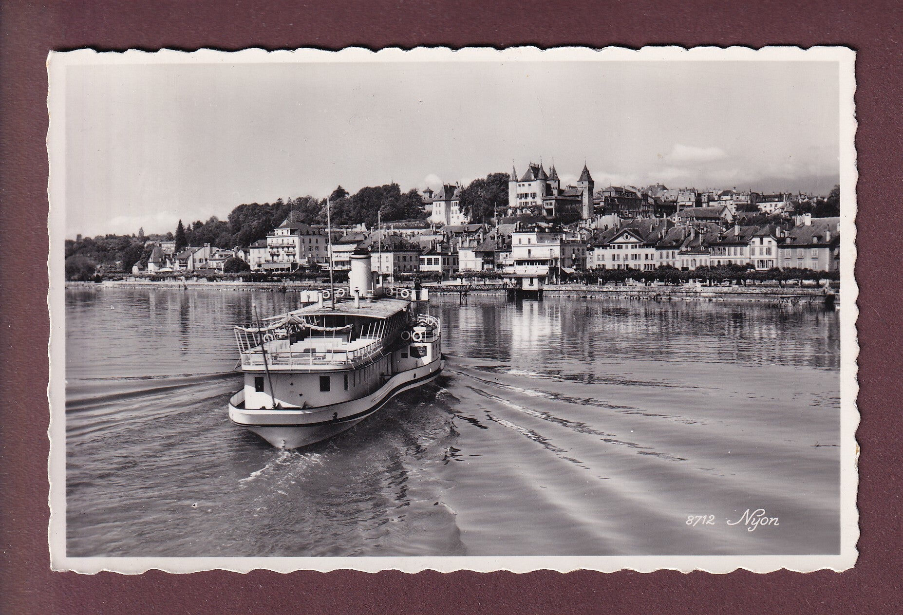 NYON - Arrivée de bateau - 1949