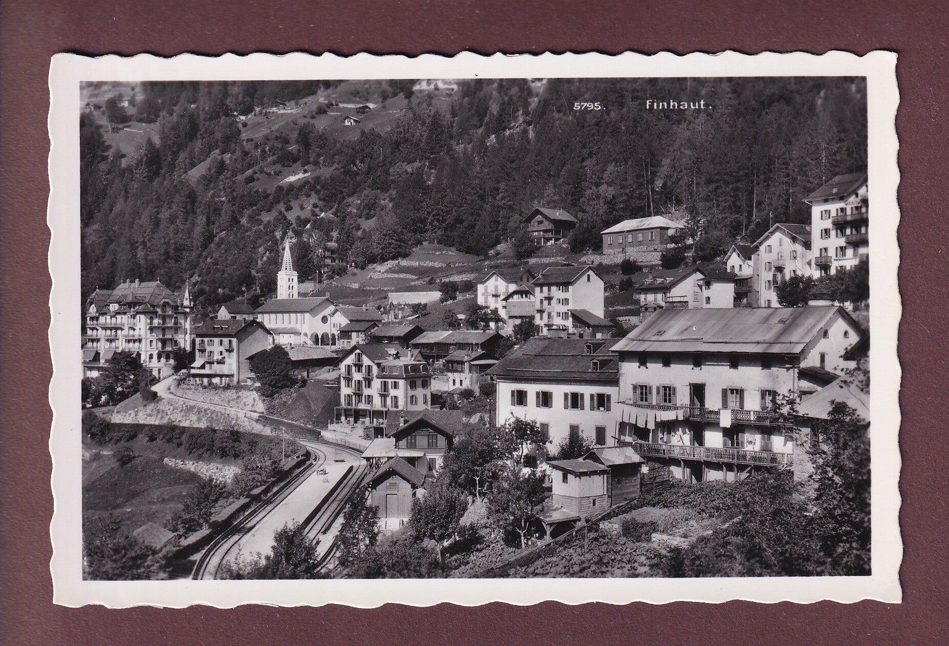 FINHAUT - La Gare
