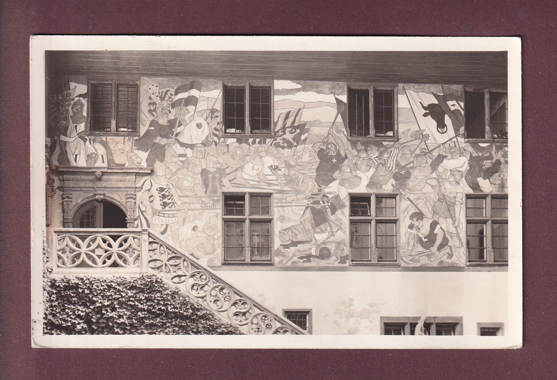RHEINFELDEN - Rathaus - Wandgemälde im Hof - Feldpost