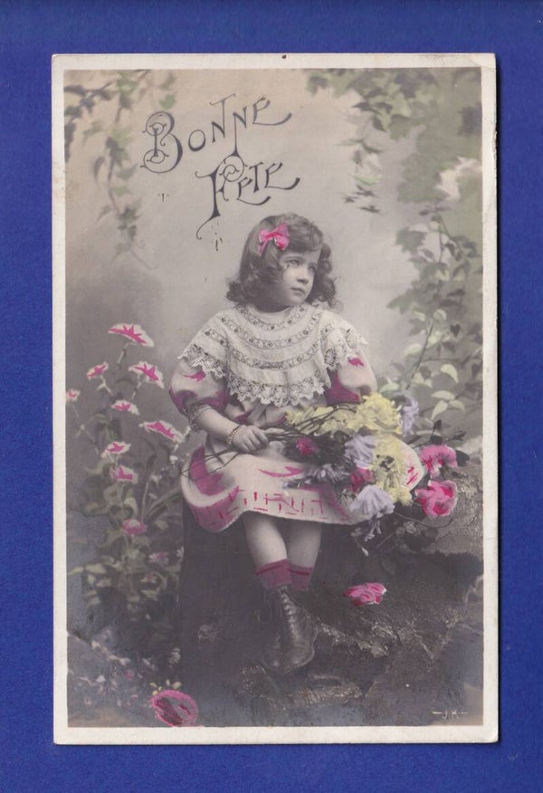 ENFANT - Jeune fille et fleurs - Bonne Fête