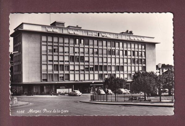 MORGES - Place de la Gare