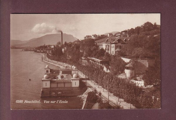 NEUCHÂTEL - Vue sur l'Evole