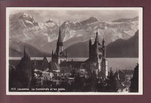 LAUSANNE - Cathédrale et Alpes