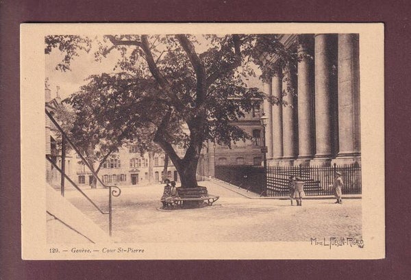 GENEVE - Cour St. Pierre - Enfants