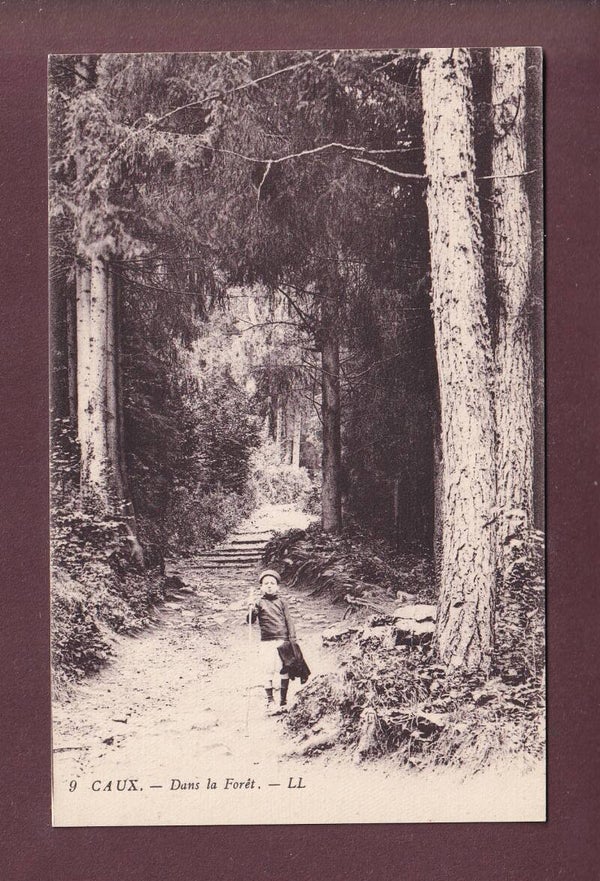 CAUX - Dans la Forêt - Enfant