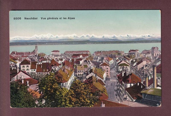 NEUCHÂTEL - Vue générale et les Alpes
