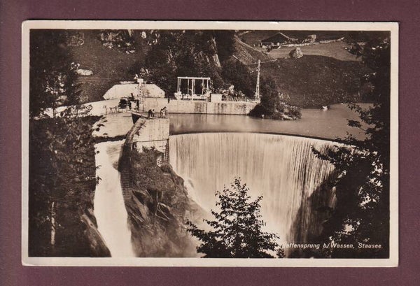 PFAFFENSPRUNG bei Wassen - Stausee