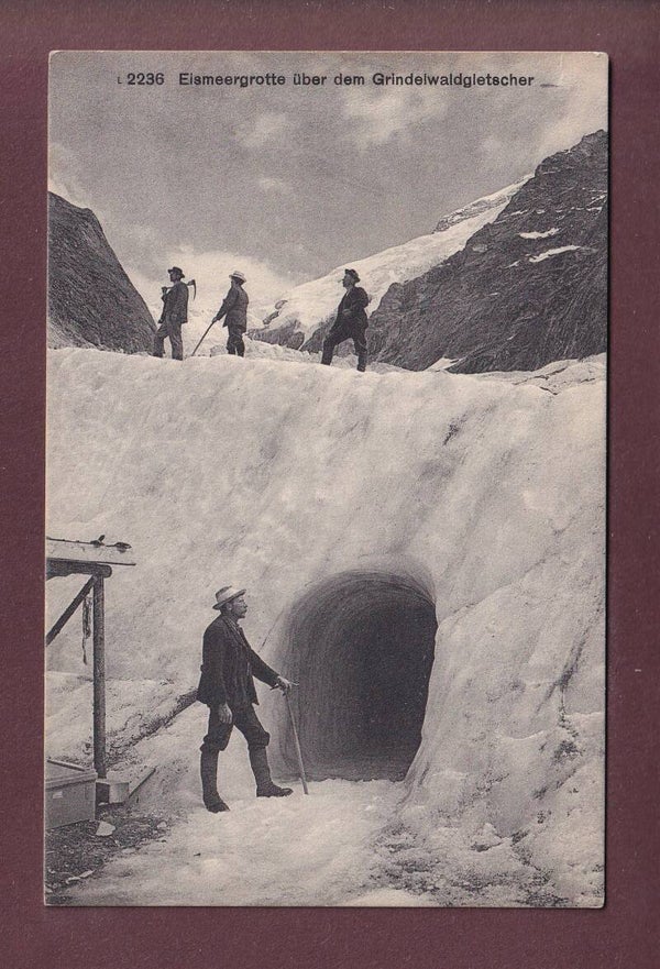 GRINDELWALDGLETSCHER - Eismeergrotte // leicht gefaltet //
