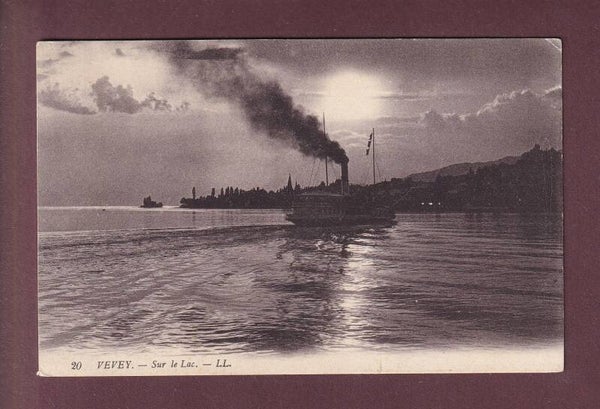 VEVEY - Sur le lac - Bateau CGN