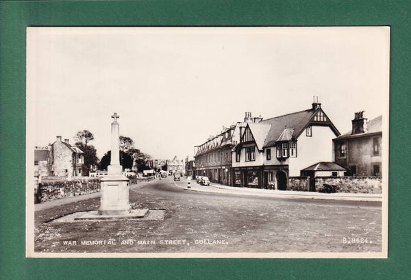 GULLANE - Main street - War memorial