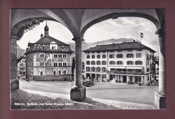 SCHWYZ - Rathaus - Hotel Wysses Rössli