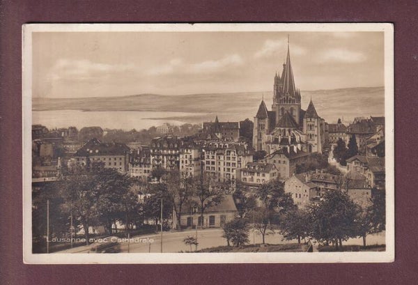 LAUSANNE - Partie avec Cathédrale - 1930
