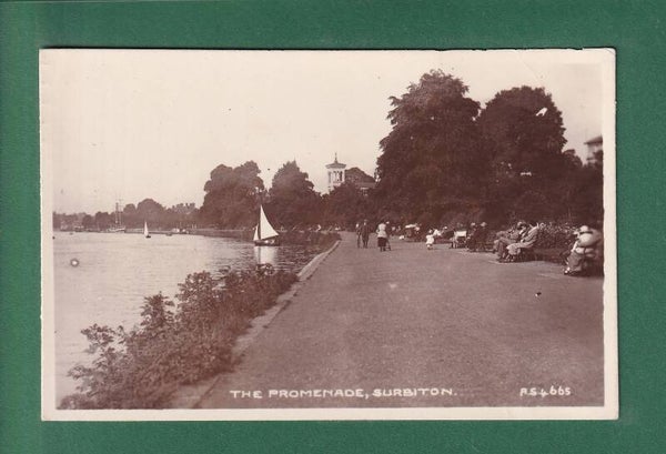 SURBITON - The promenade