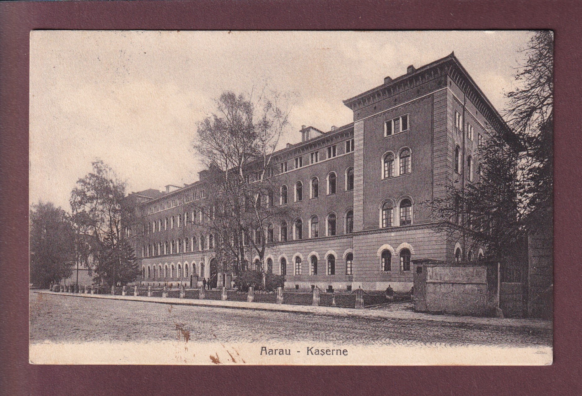 AARAU - Kaserne - 1915 // Eckbug //