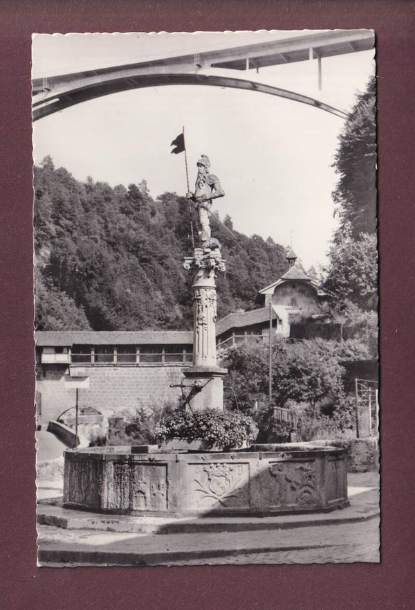FRIBOURG - Fontaine de la Fidélité