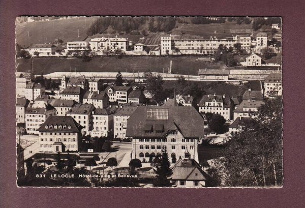 LE LOCLE - Hôtel de Ville et Bellevue