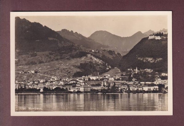 MONTREUX depuis le lac
