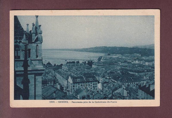 GENEVE depuis la Cathédrale St. Pierre