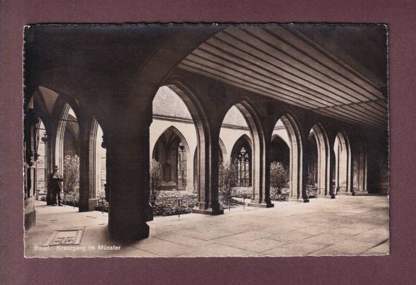 BASEL - Kreuzgang im Kloster