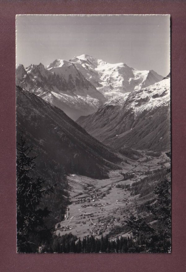 Vue prise de la route des MONTUIRES - 1960