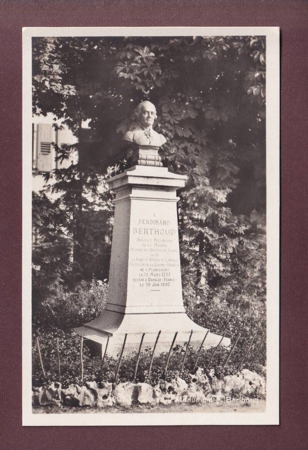 COUVET - Monument Berthoud