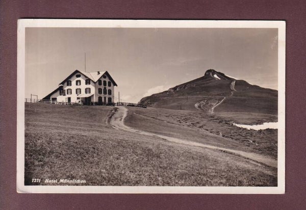 Hotel MÄNNLICHEN // Eckbug //