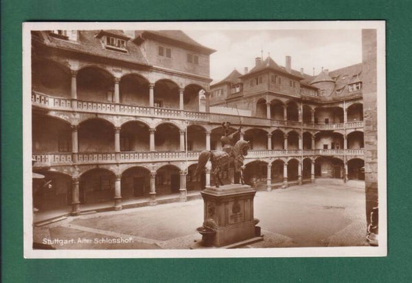 STUTTGART - Alter Schlosshof
