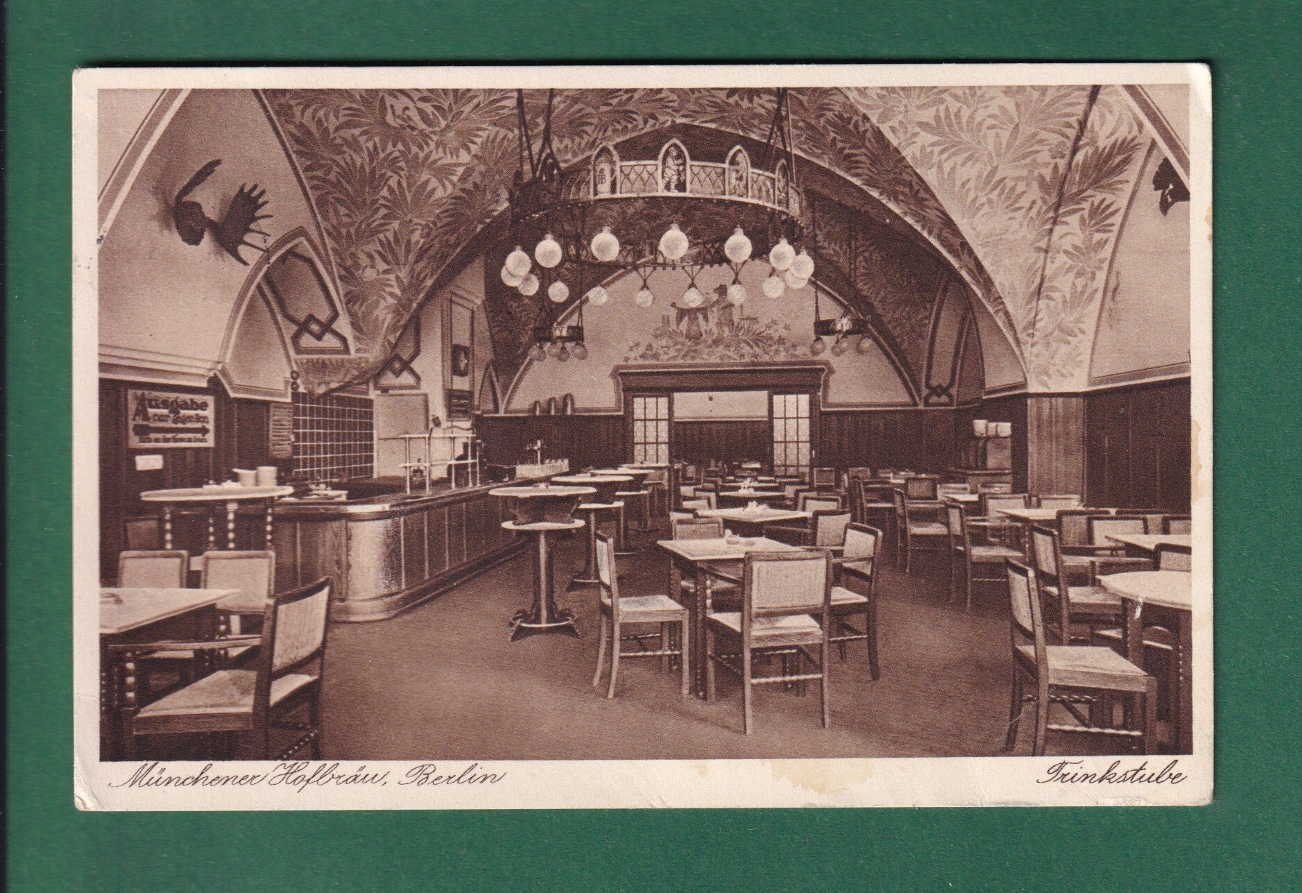 BERLIN - Münchener Hofbräu - Trinkstube - 1934 // Falte //