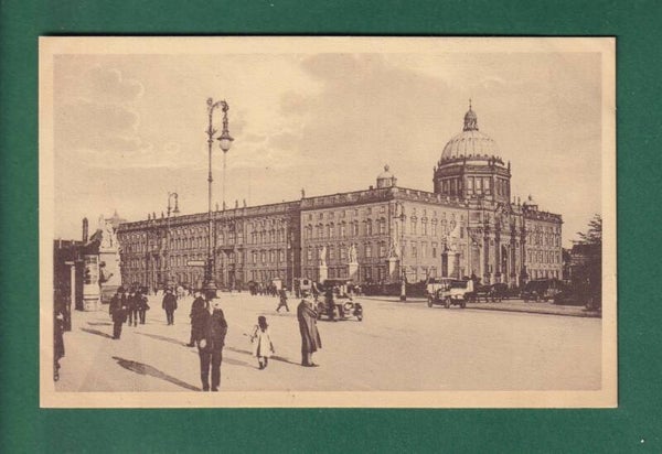 BERLIN - Schloss und Schlossbrücke