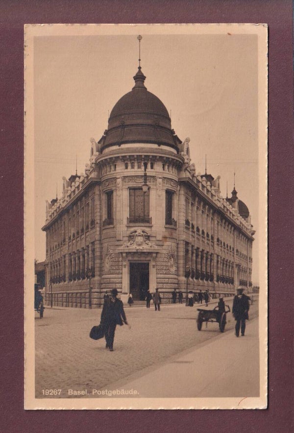 BASEL - Postgebäude - Leute - 1915