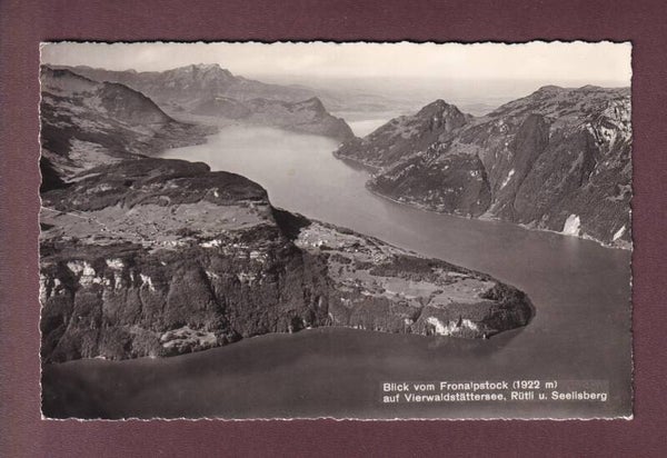 Blick vom FRONALPSTOCK auf Vierwaldstättersee