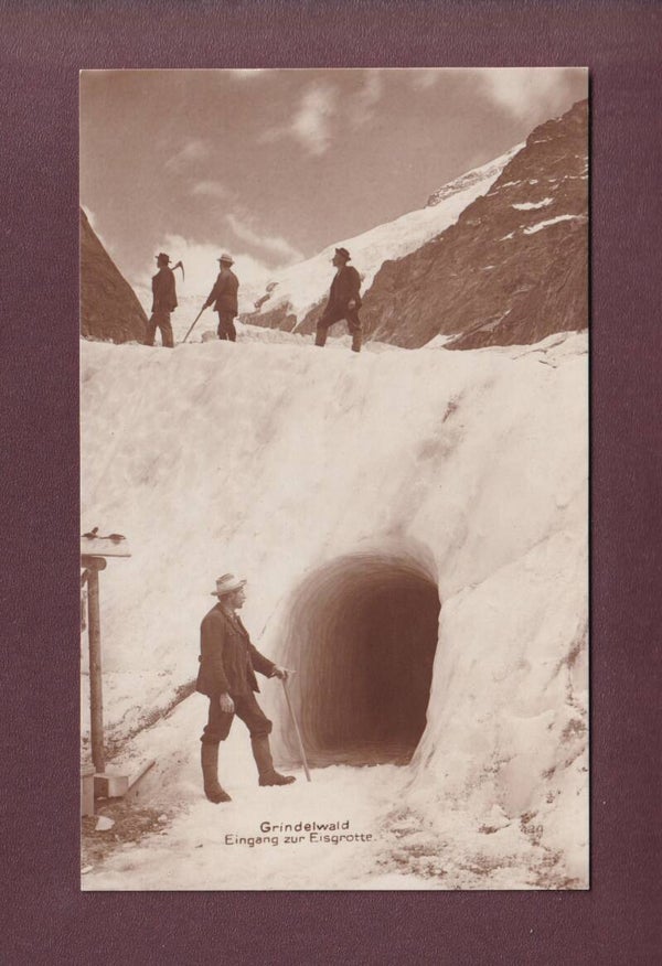 GRINDELWALD - Eisgrotte