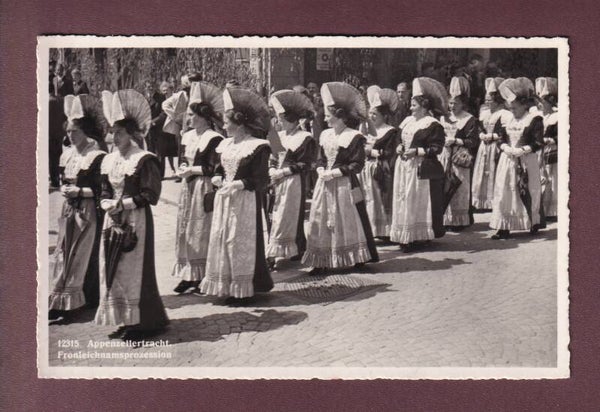 FRONLEICHNAMSPROZESSION - Appenzellertracht
