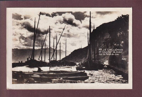 LAC LEMAN - Barques au port