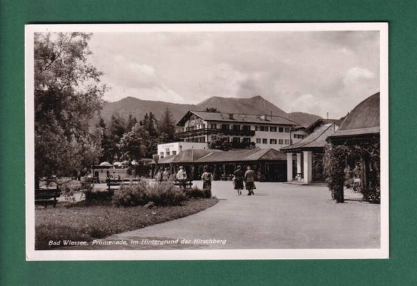 BAD WIESSEE - Promenade - Im Hintergrund der Hirschberg