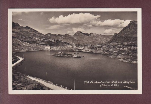 ST. BERNARDINO-PASS - Berghaus