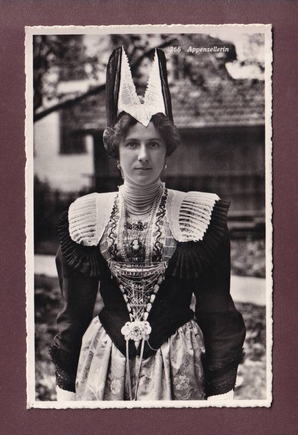 APPENZELL - Tracht