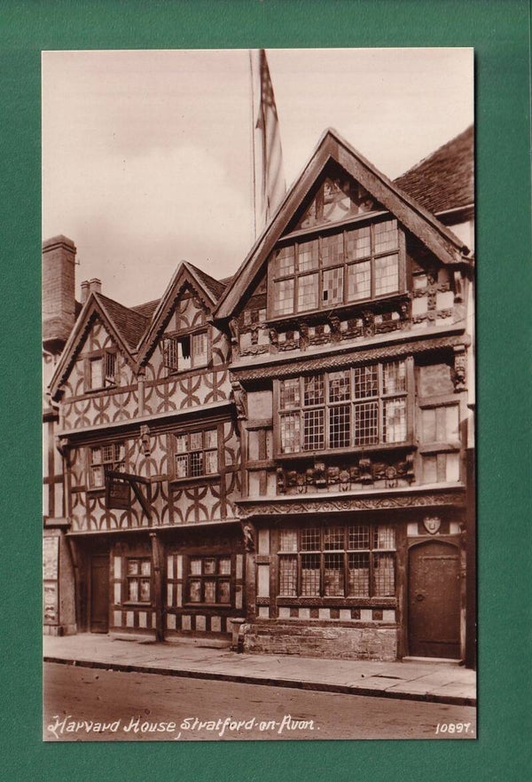 STRATFORD-ON-AVON - Harvard House
