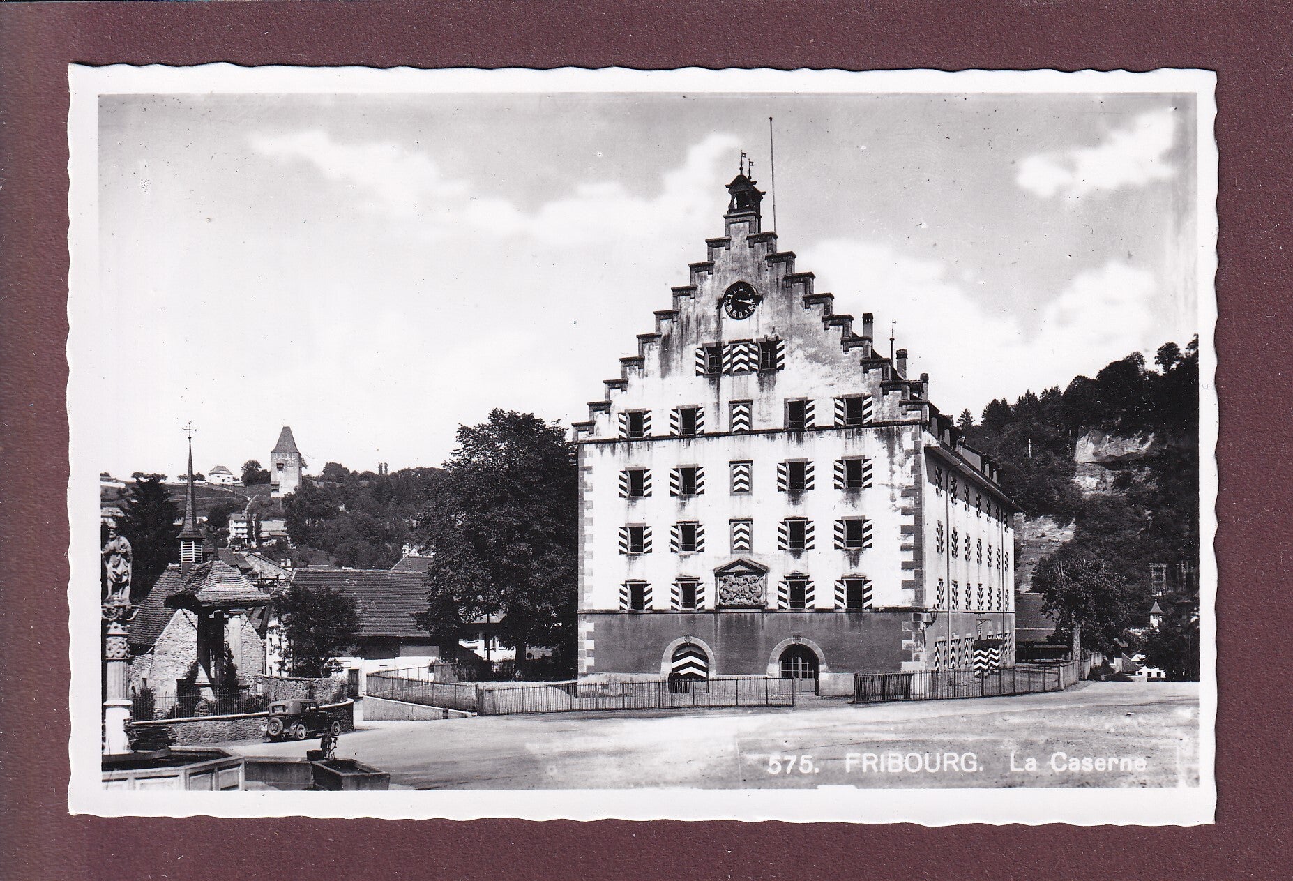 FRIBOURG - La caserne de la Planche